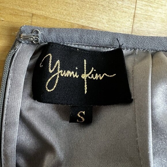 Yumi Kim Mini Skirt Ana Gray Black Beaded Sequin Size Small FLAWS - Picture 9 of 13